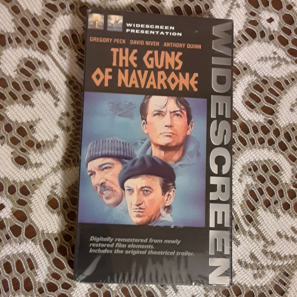 The Guns of Navarone Widescreen Presentation VHS